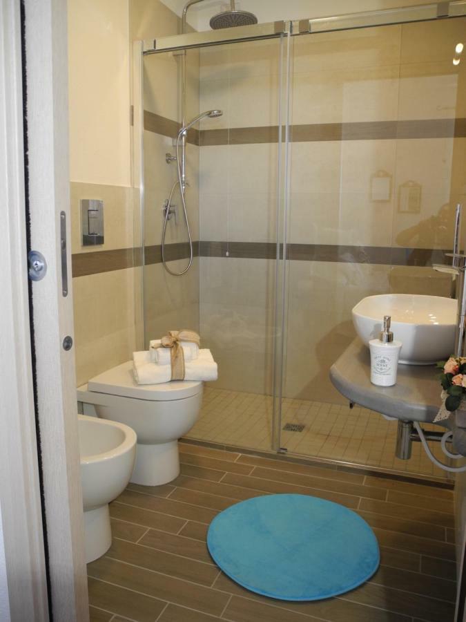 Palmasera Charming Rooms Cala Gonone Buitenkant foto