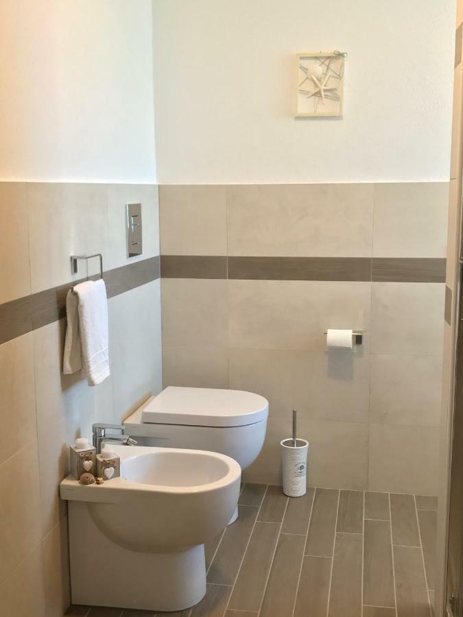 Palmasera Charming Rooms Cala Gonone Buitenkant foto