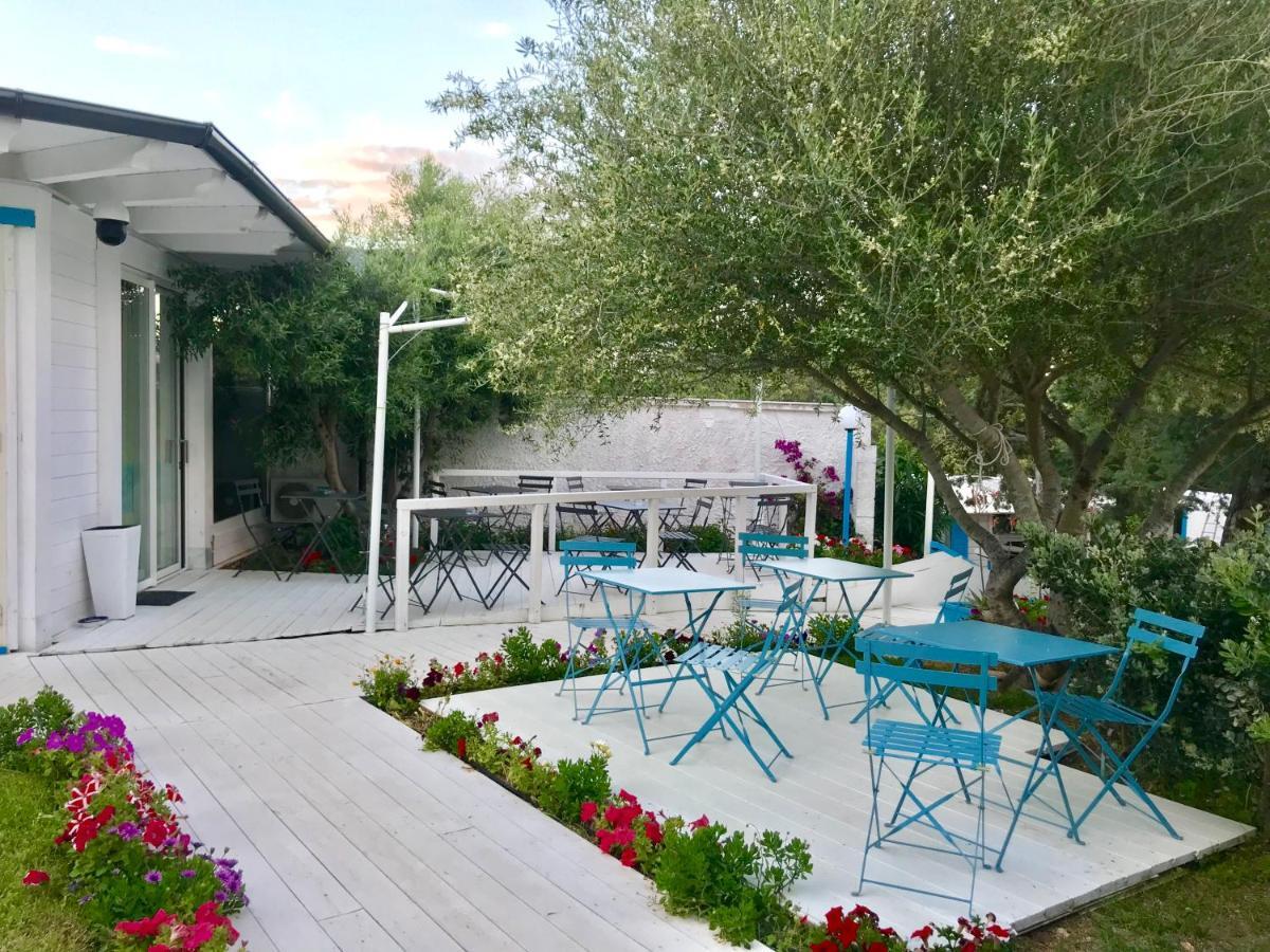 Palmasera Charming Rooms Cala Gonone Buitenkant foto